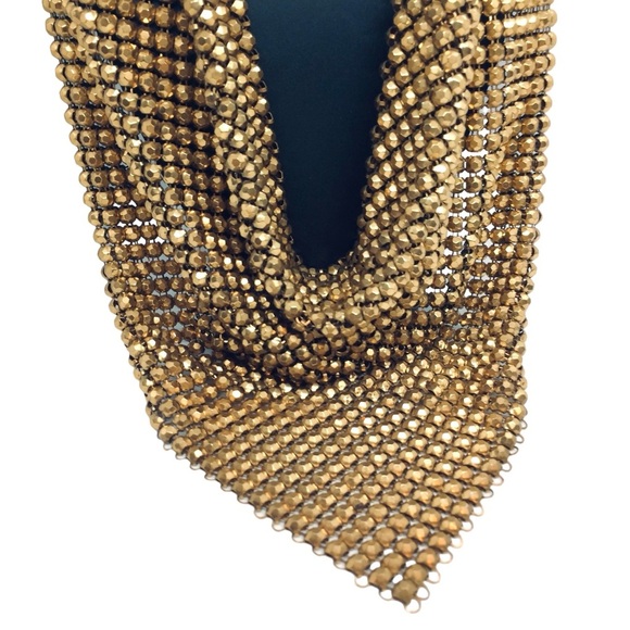 VINTAGE LARGE MESH SCARF NECKLACE TRIANGLE BRONZE GOLD TONE METAL STATEMENT - Picture 2 of 14